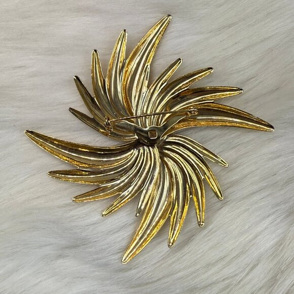 Vintage Gold Tone Abstract Starburst Pinwheel Large Pin Brooch - Picture 4 of 6